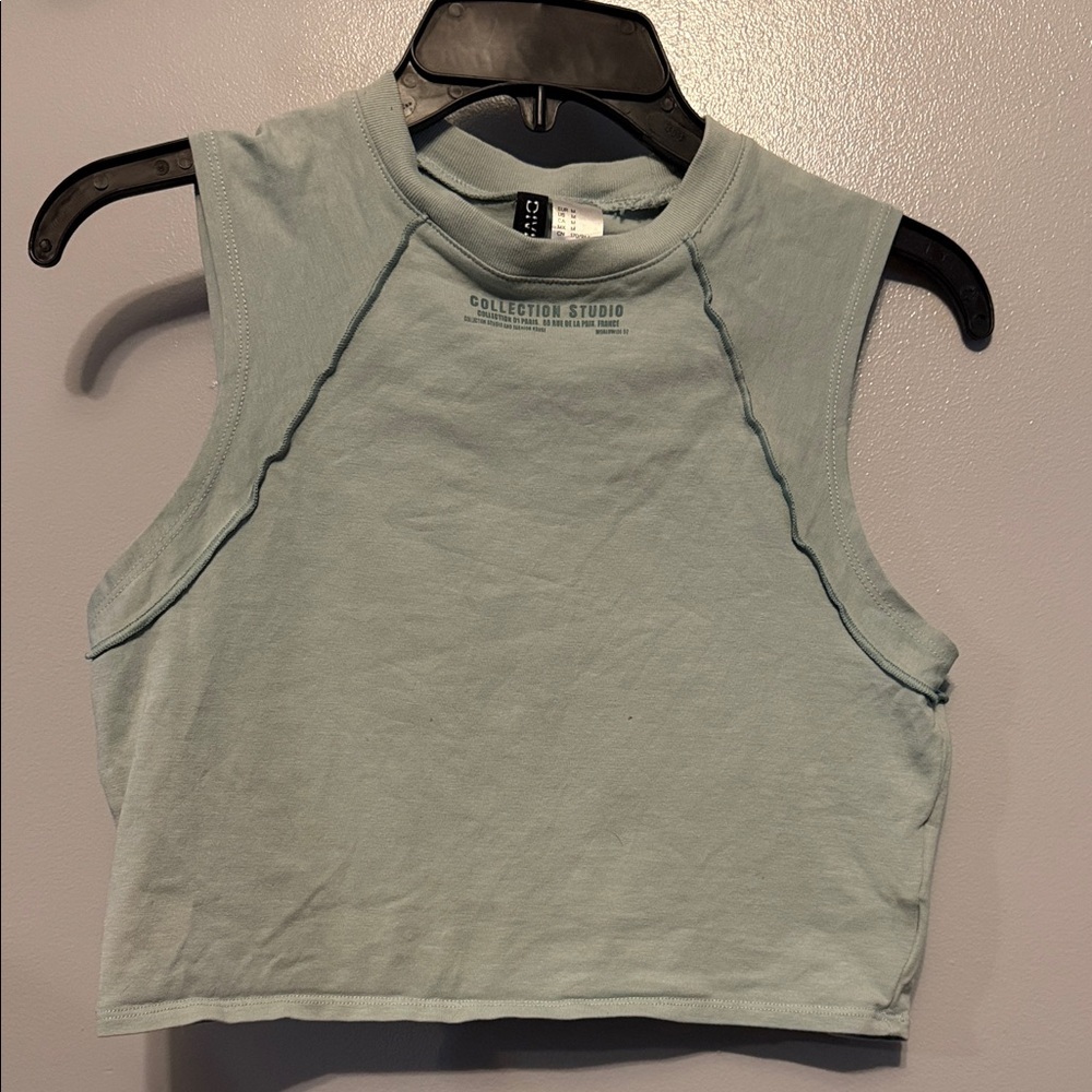 H&M DIVEDED Soft Teal/Blue Sleeveless Crop Top